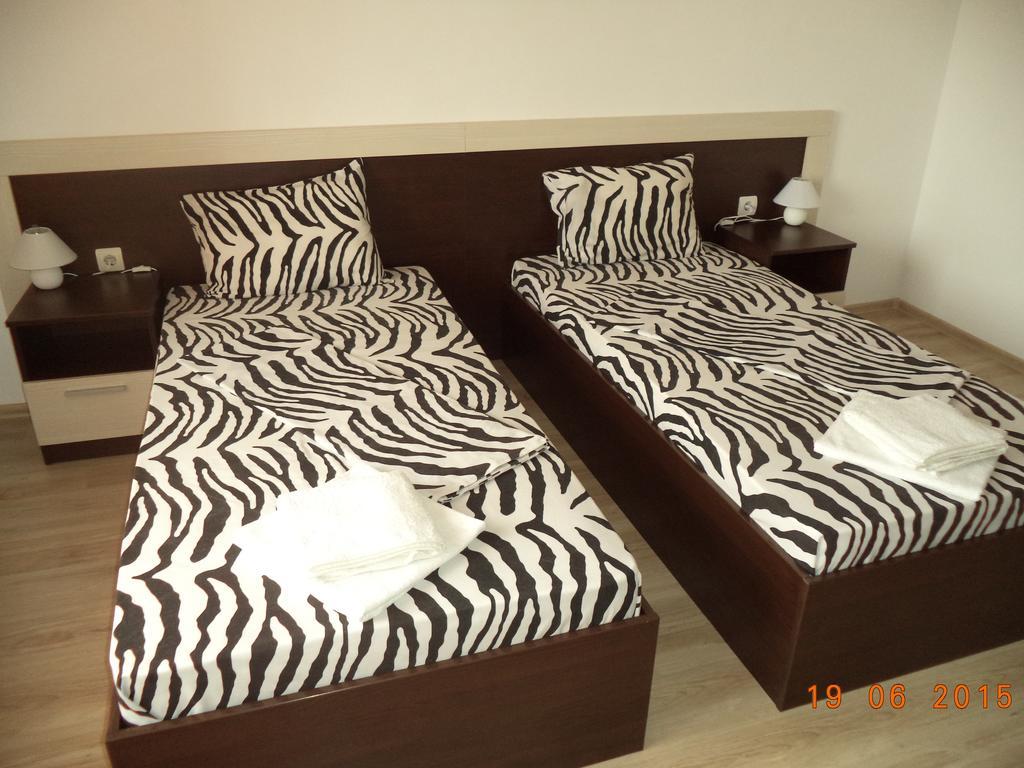 Sveti Georgi Guest House Sozopol Ruang foto