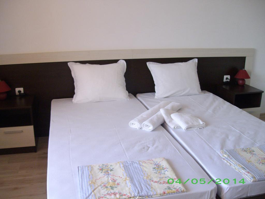 Sveti Georgi Guest House Sozopol Bagian luar foto