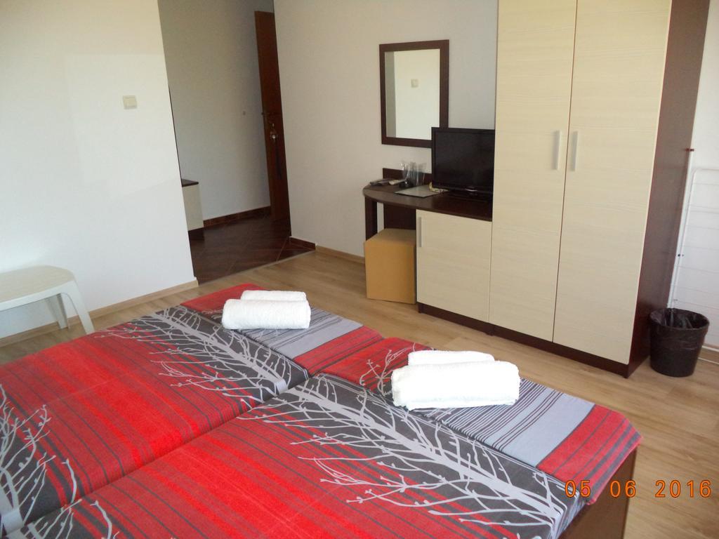 Sveti Georgi Guest House Sozopol Bagian luar foto