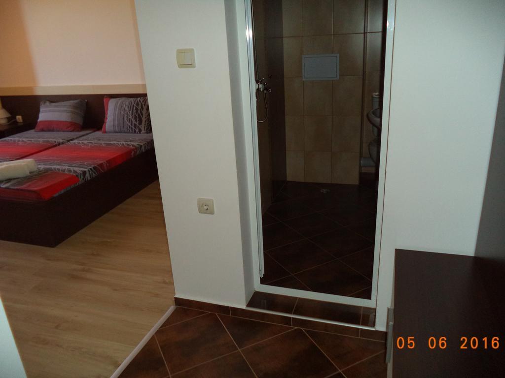 Sveti Georgi Guest House Sozopol Bagian luar foto