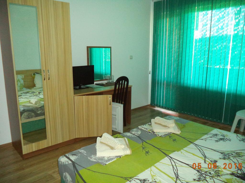 Sveti Georgi Guest House Sozopol Bagian luar foto