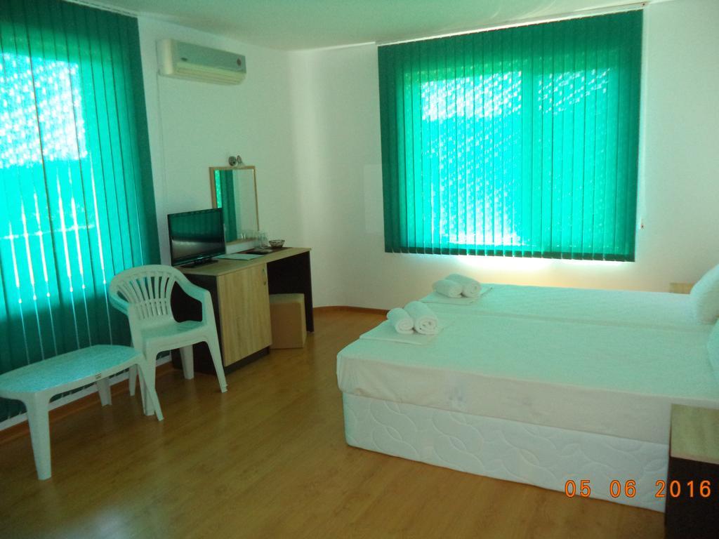 Sveti Georgi Guest House Sozopol Bagian luar foto